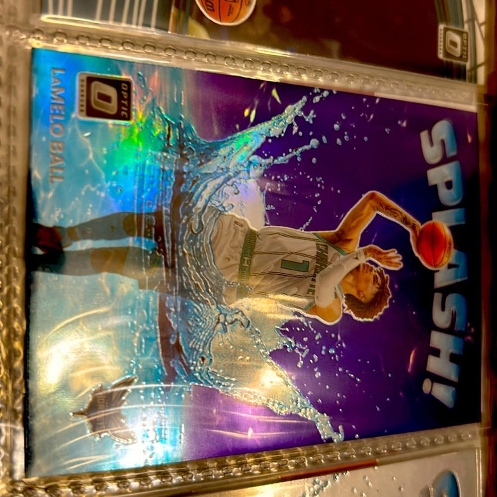 Selling LaMELO Ball no.1 card charlotte hornets